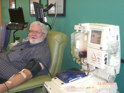 Ken donates red blood cells